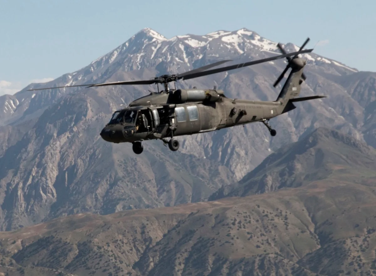 Əfqanıstanda hərbi helikopter qəzaya uğrayıb