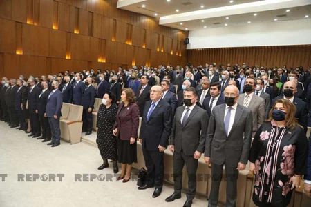 YAP-da akademik Zərifə Əliyevanın anadan olmasının 99-cu ildönümü ilə bağlı konfrans keçirilib