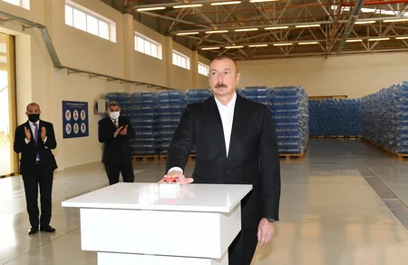 Prezident Hacıqabul Sənaye Məhəlləsinin açılışında iştirak edib - YENİLƏNİB
