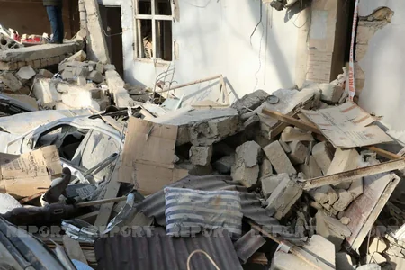 Xırdalanda dağıntılar altında qalan uşağın meyiti tapılıb