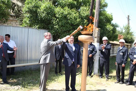 ​Cəlilabad rayonunun daha üç kəndinə təbii qaz verilib