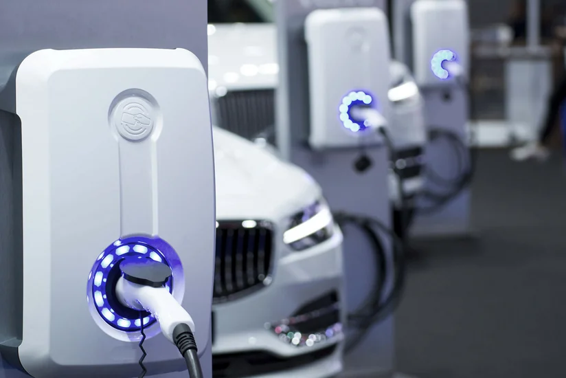 Azerbaijan sees 35% decline in import of electric vehicles