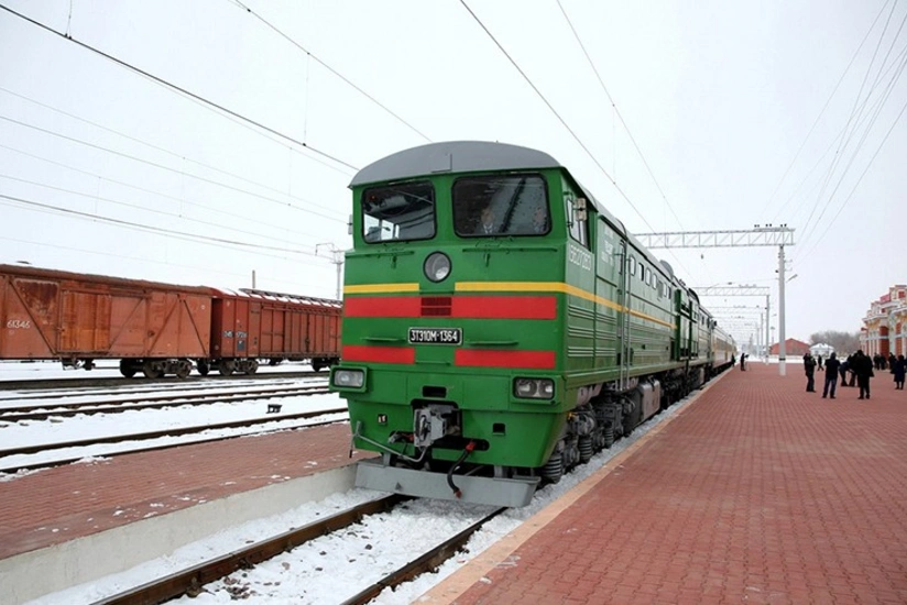 Təbrizlə Culfa arasında sərnişin qatarı işə düşüb