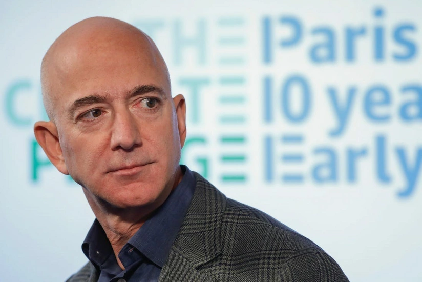 “Amazon”un rəhbəri bir gündə 6,4 milyard ABŞ dolları qazandı