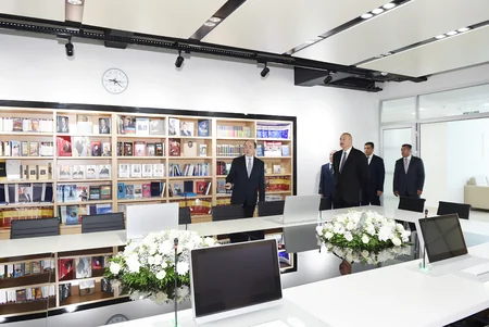 Prezident İlham Əliyev Nərimanov Rayon Məhkəməsinin yeni inzibati binasının açılışında iştirak edib - YENİLƏNİB