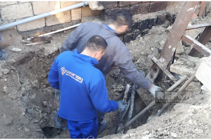 Жители ряда улиц Абшеронского и Бинагадинского районов остались без света из-за фейрверков