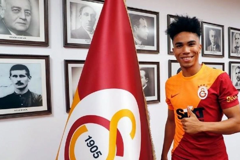 Qalatasaray braziliyalı futbolçu ilə yollarını ayırır