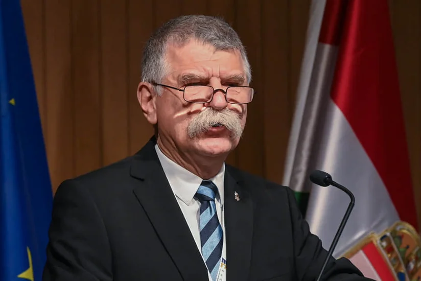 Парламент Венгрии не созовет экстренное заседание ради обсуждения членства Швеции в НАТО