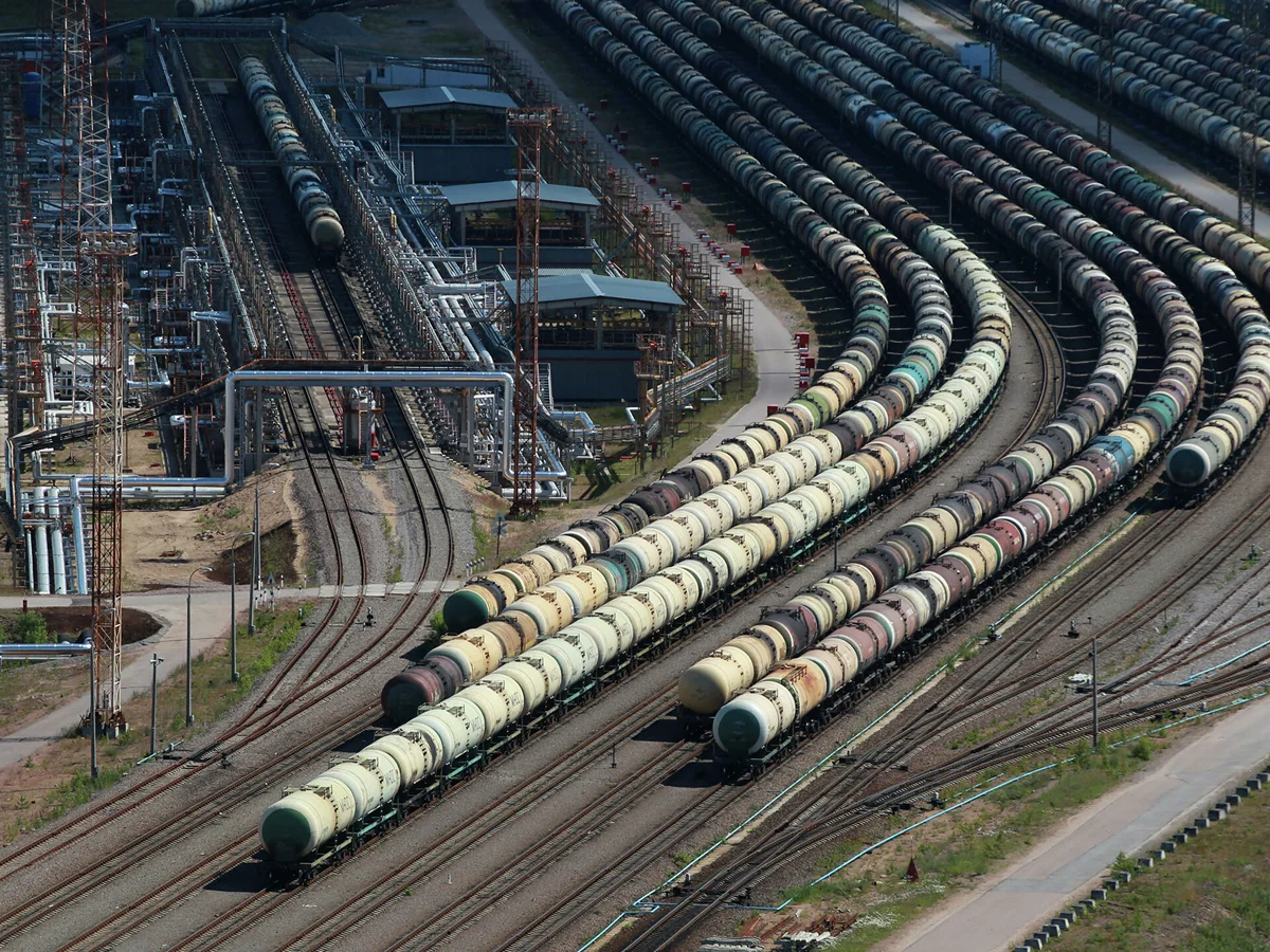 Азербайджан экспортировал 23,8 млн тонн нефти