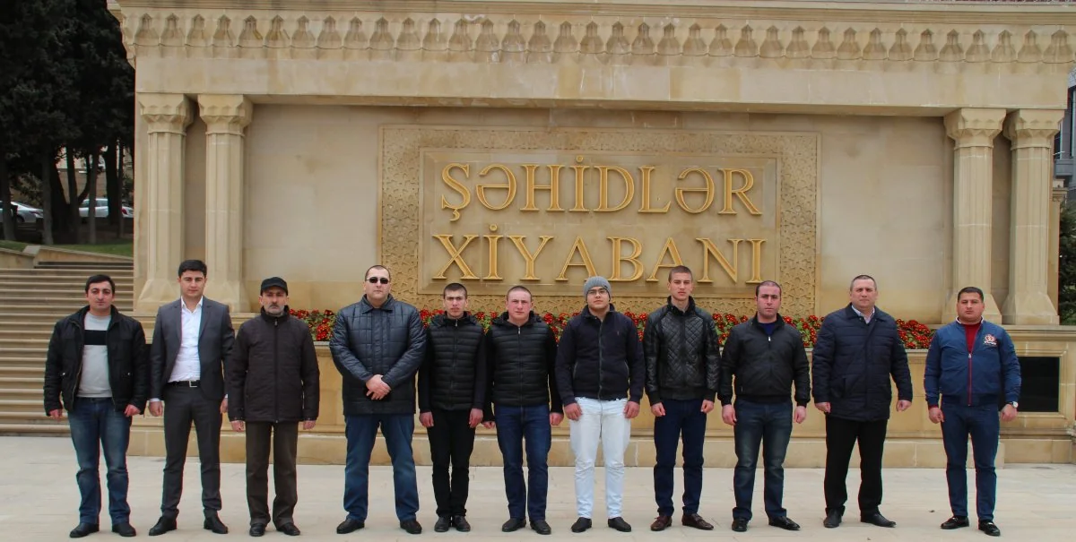 Yeniyetmə məhkumların bayram münasibətilə şəhərdə gəzintisi təşkil olunub