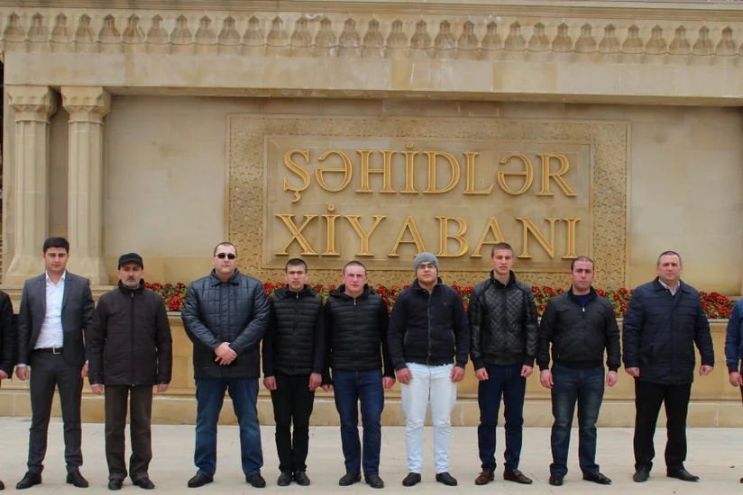 Yeniyetmə məhkumların bayram münasibətilə şəhərdə gəzintisi təşkil olunub