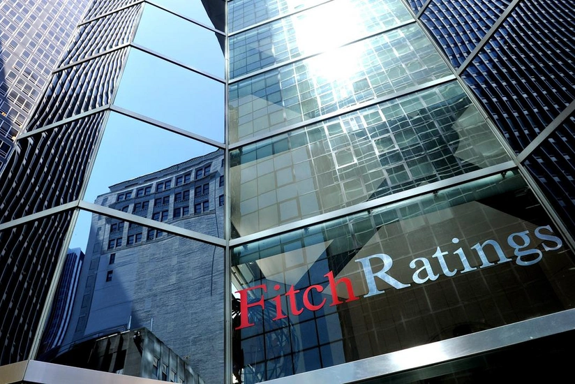 ​Fitch снизило рейтинг Азербайджана с BBB- до BB+