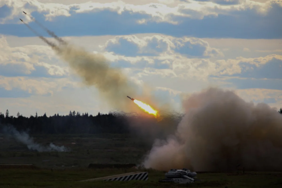 Husilər İsrailin cənubunda Ramon hava limanına zərbə endiriblər