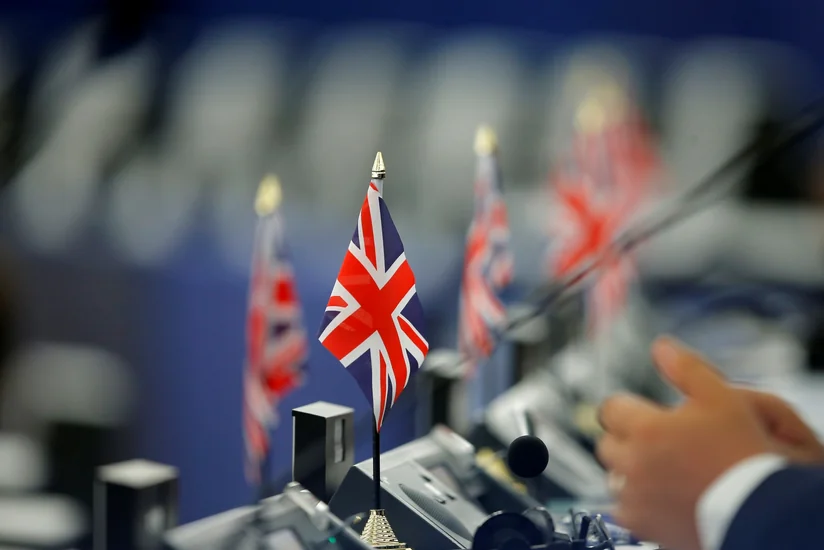 UK to sign Pacific trade deal, shifting focus to China