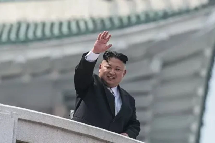 Kim Çen In reaktiv raket sisteminin sınağında iştirak edib