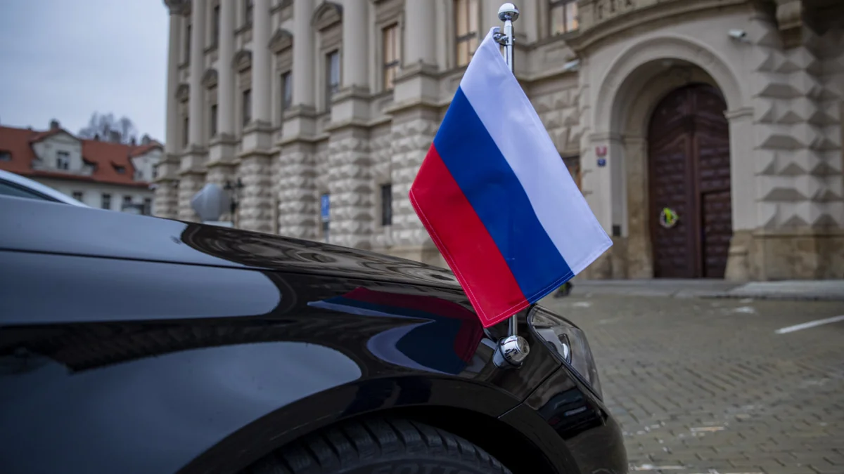 European countries expel nearly 100 Russian diplomats