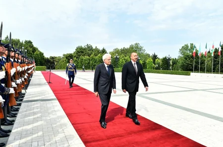 Azərbaycanda İtaliya Prezidentinin rəsmi qarşılanma mərasimi olub