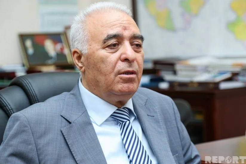 Özbəkistan Prezidenti Milli Məclisin deputatını təltif edib