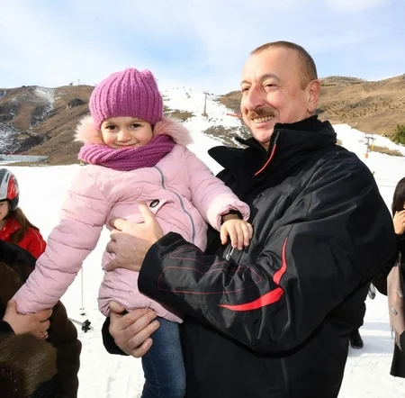 President Ilham Aliyev and first lady Mehriban Aliyeva viewed work done at Shahdag Tourism Center