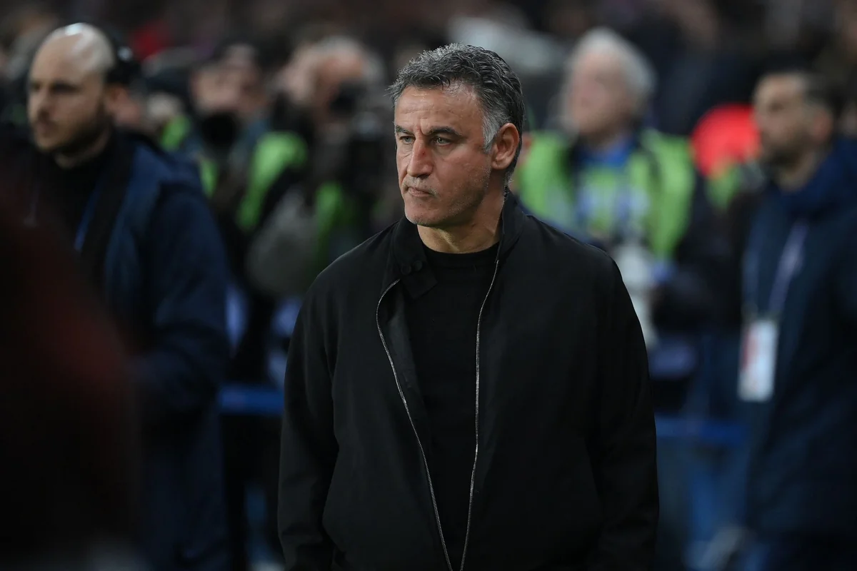 PSJ baş məşqçisi ilə yollarını ayırıb