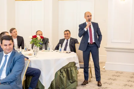 “PwC Azərbaycan” 5-ci İllik CEO Sorğusunun nəticələrini təqdim edib