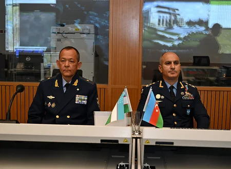Azerbaijan, Uzbekistan discuss military cooperation issues