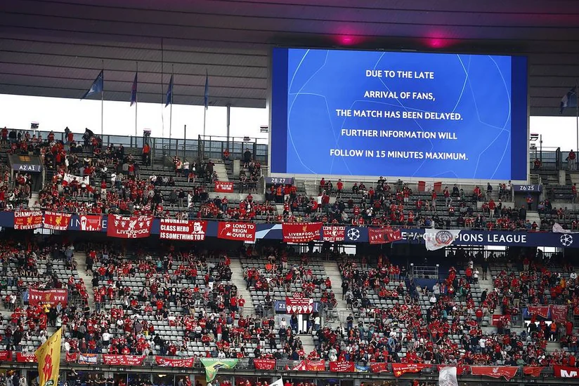 УЕФА срочно рассмотрит ситуацию с беспорядками на финале Лиги чемпионов