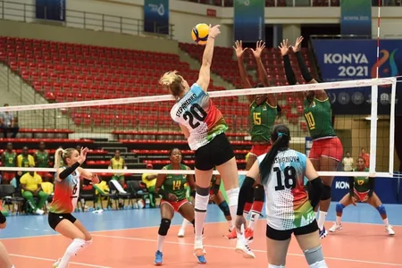 İslamiada: Azərbaycanın qadın voleybol millisi yarımfinala vəsiqə qazanıb
