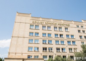 Avtomobildə gizlədilmiş spirtli içki və dərman preparatları aşkarlanıb
