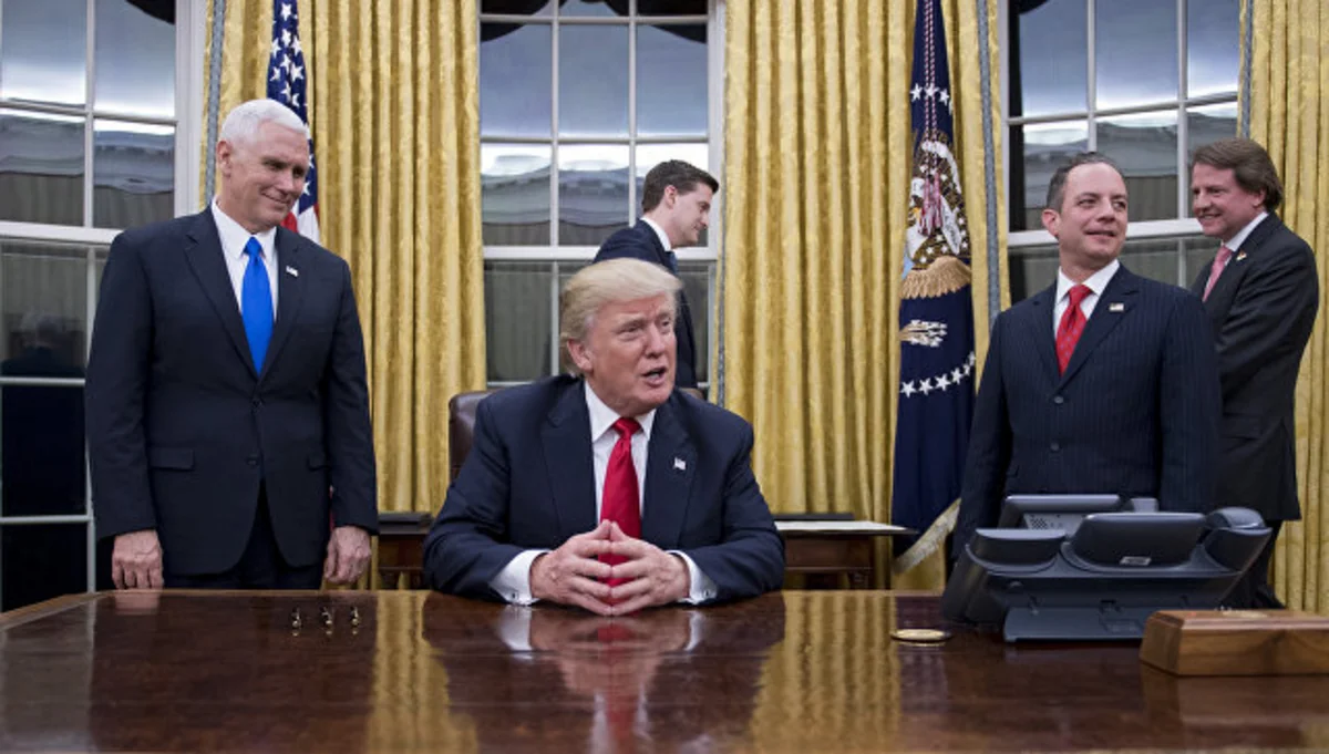 Tramp öz Trump Organization şirkətindən çıxıb