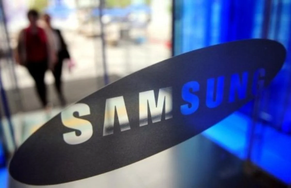 Samsung rüblük əməliyyat gəlirinin 56% azalacağını gözləyir