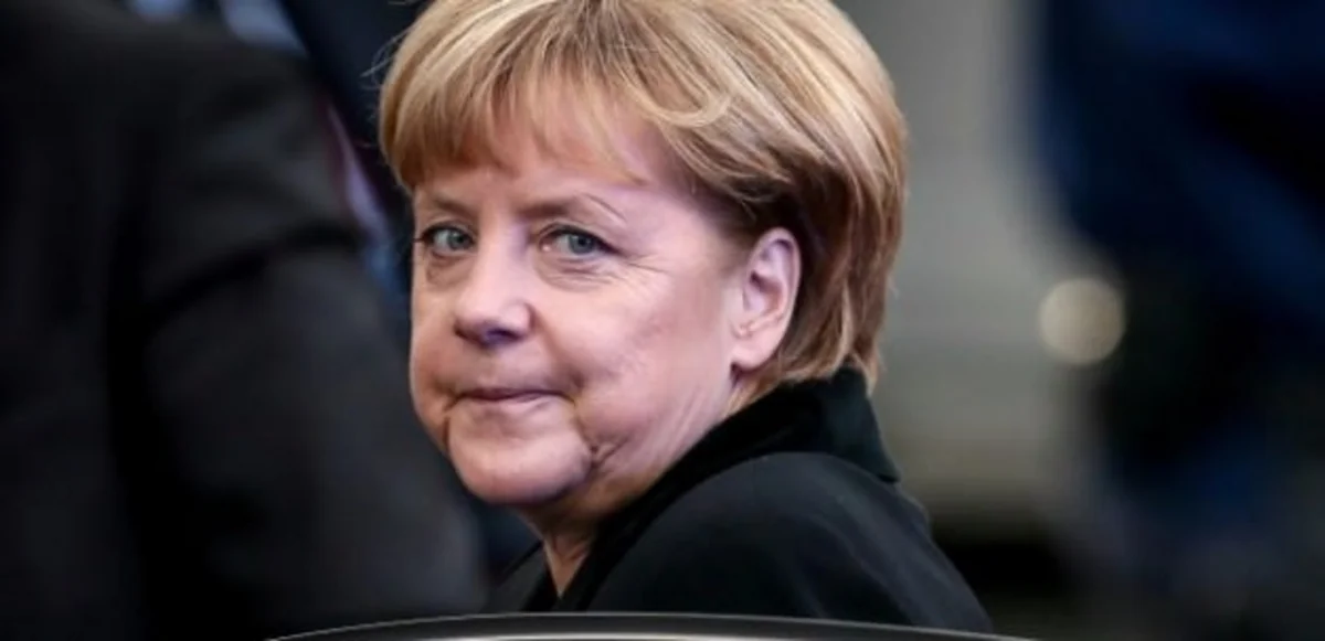 Angela Merkel: Terrorçuluğun çirkin üzünü İstanbul, Paris, Ankara və Tunisdə gördük
