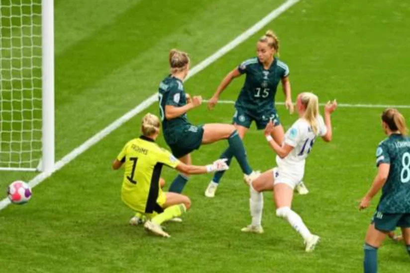 Polşa futbol üzrə Avropa çempionatına ev sahibliyi etmək istəyir