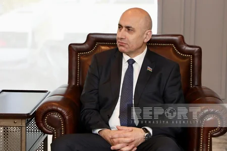 Azərbaycan nümayəndə heyəti AK Partinin İzmir təşkilatını ziyarət edib
