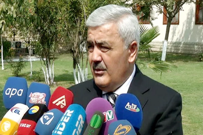 Rövnəq Abdullayev: “Neft mədənlərinin yaxınlığında ev tikmək təhlükəlidir”