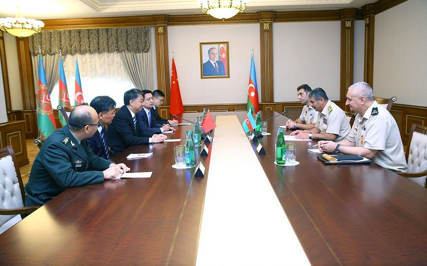 Zakir Hasanov meets with representatives of Chinese corporation Poly Technologies