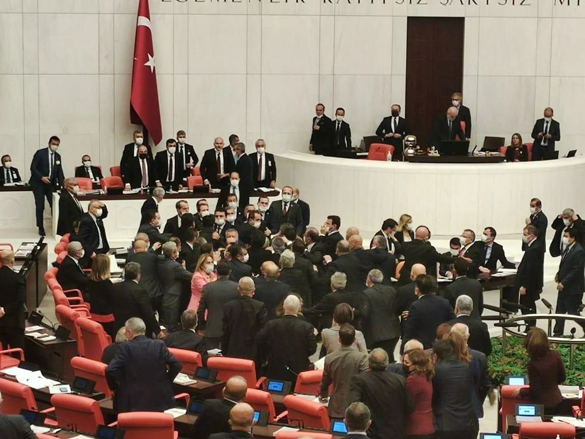 Fight breaks out  in Turkish parliament