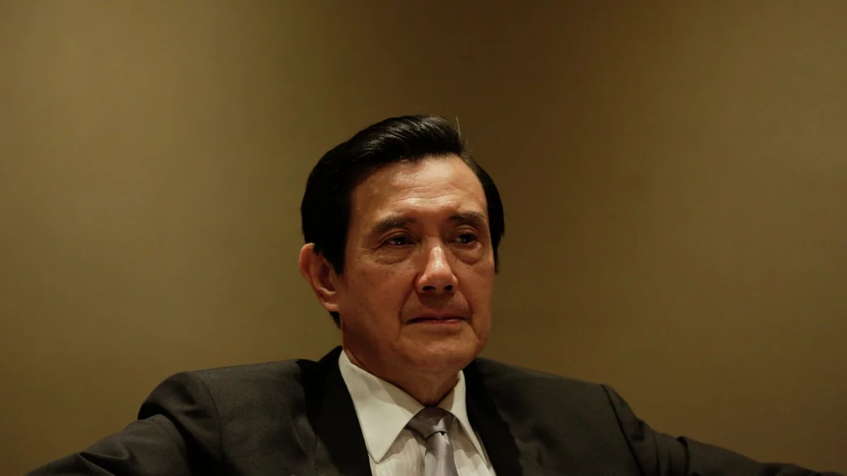 Tayvanın keçmiş rəhbəri Çinə səfərini başa vurub