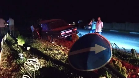На юге Азербайджана столкнулись два автомобиля, есть пострадавшие - ФОТО