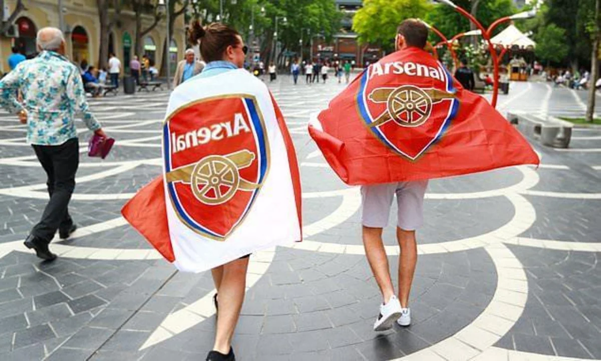 Arsenalın 72 yaşlı azarkeşi: Bakı gözlədiyimdən də gözəl və müasirdir