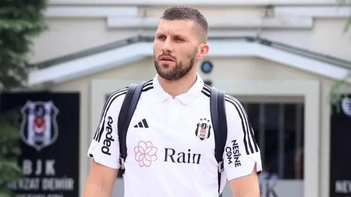 KİV: “Beşiktaş”ın yeni transferi “Neftçi” ilə oyunun start heyətində yer almayacaq
