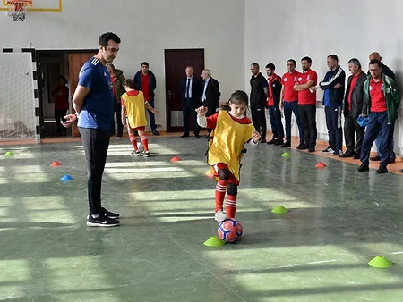 AFFA Lənkəranda çalışan bədən tərbiyəsi müəllimlərinə məşqçi lisenziyası verib