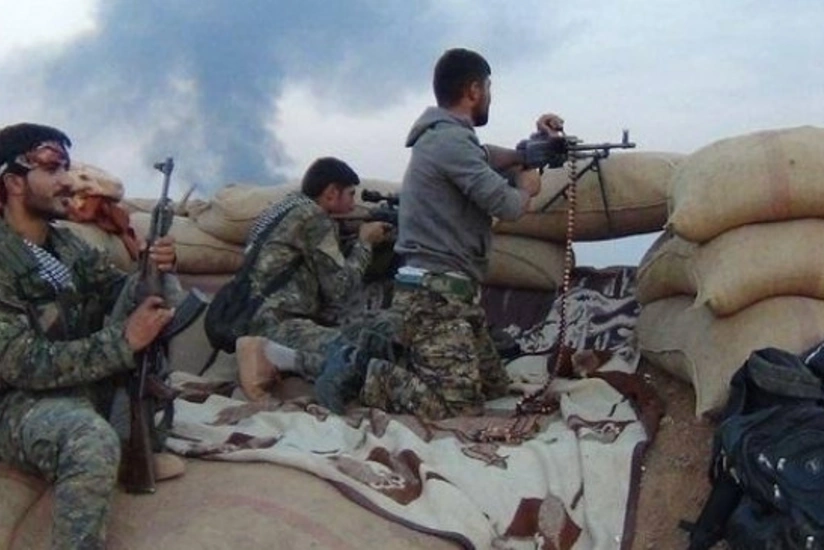 Kürdlər İŞİD yaraqlılarını Kobanidən çıxarıblar