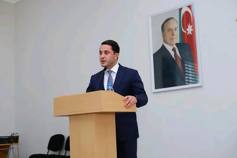 Coşqun Əliyev təhsil işçilərinə təqdim olunub