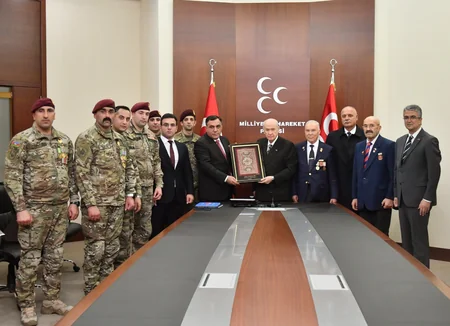 Dövlət Baxçalı azərbaycanlı qazilərə hədiyyə verib
