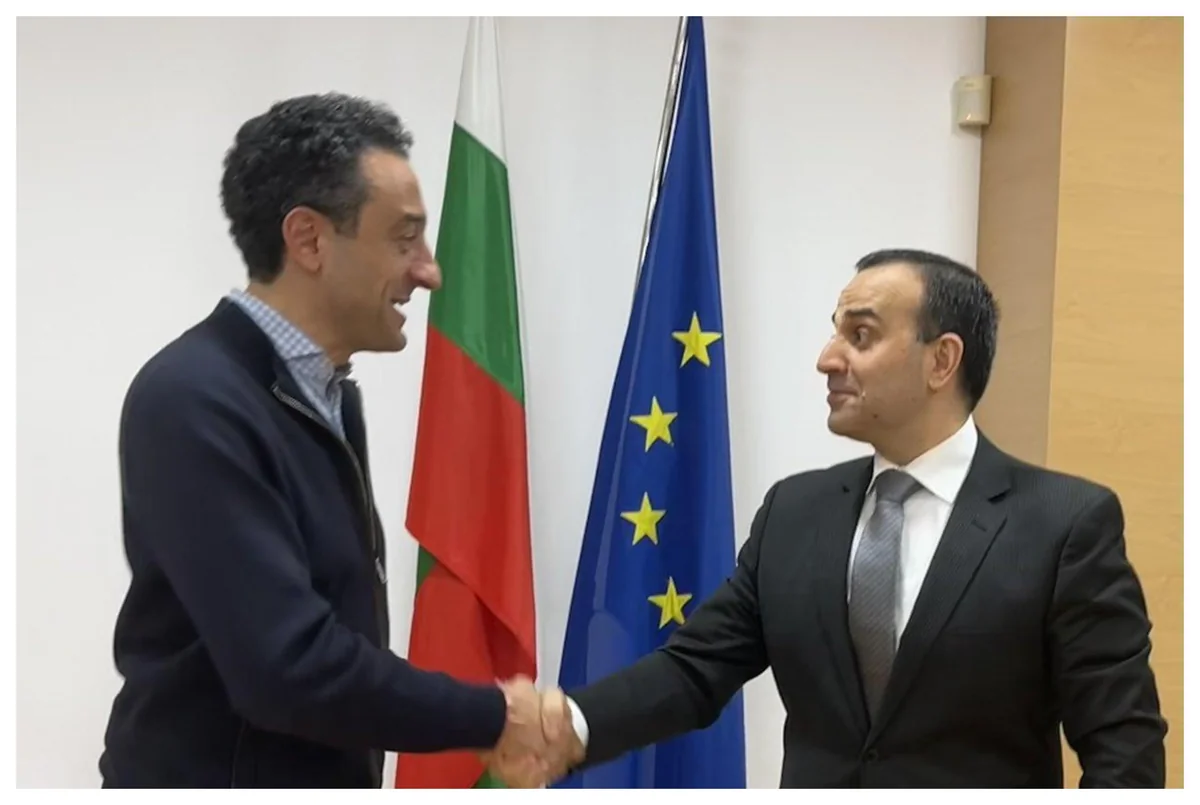 Azerbaijan, Bulgaria discuss cooperation in ICT