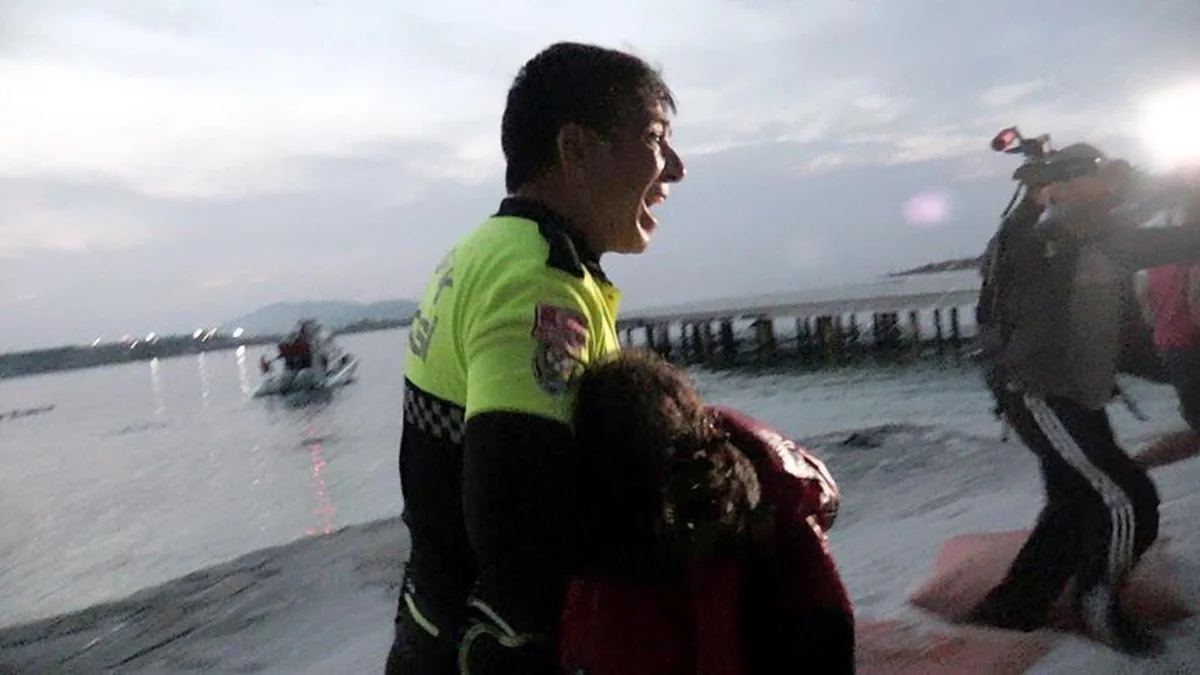 Nearly 4,500 people across the world died while migrating