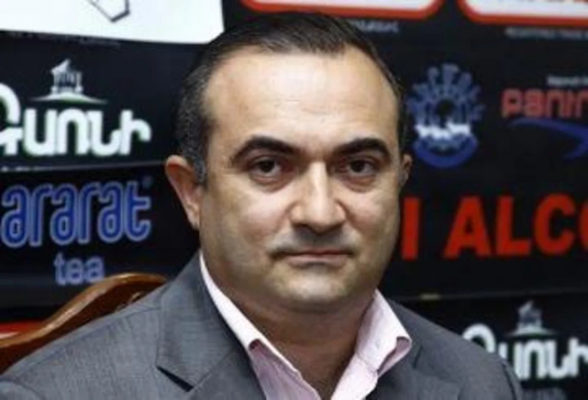 Erməni deputat: “Demokratik geriləmə ölkəni uçuruma aparır”