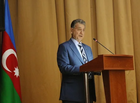 Hәrbi Akademiyada Heydər Əliyev irsində hərb tarixi mövzusunda elmi konfrans keçirilib