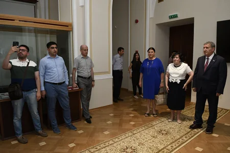 Pənahəli xan Cavanşirin başdaşı bərpadan sonra ilk dəfə nümayiş olunub